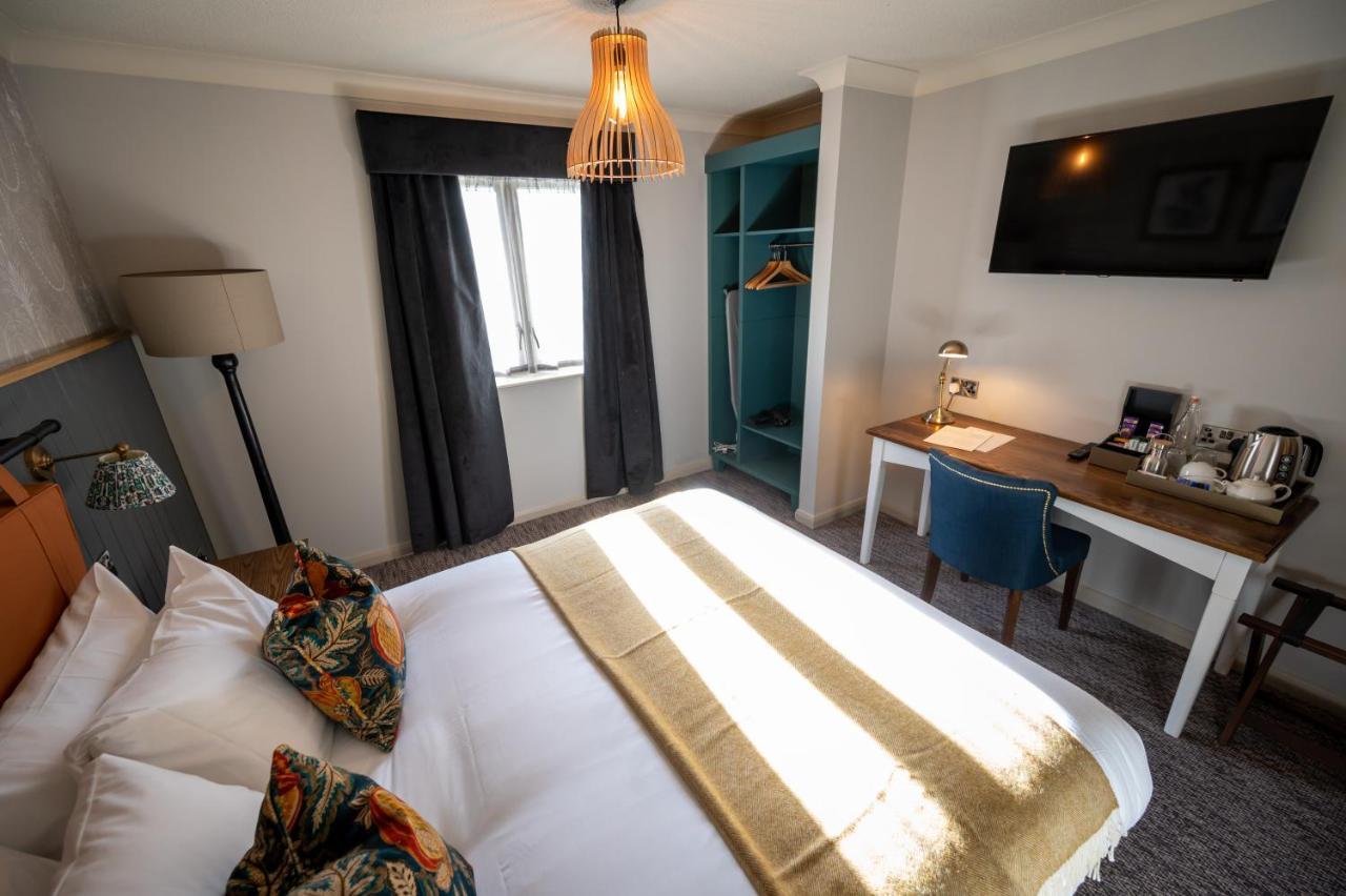 Ely Hotel By Chef & Brewer Collection Кэмберлей Экстерьер фото
